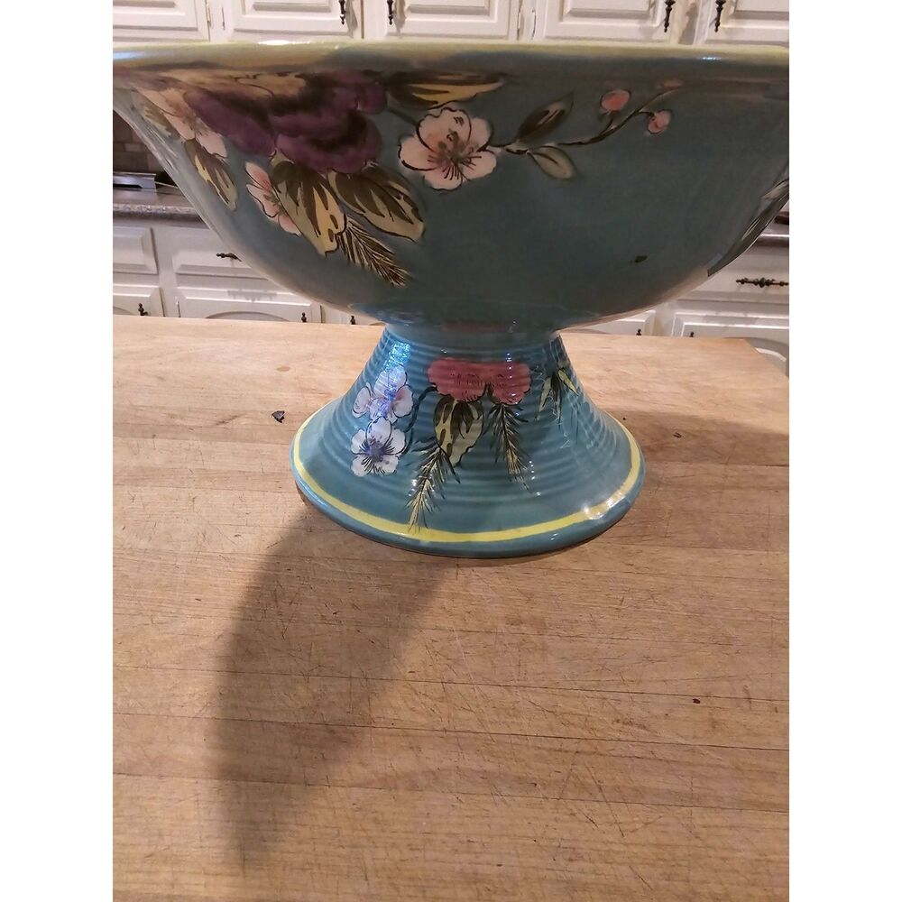 Birdcage Made in China LG Bowl w Pedestal Painted w Flowers & Bird in Cage